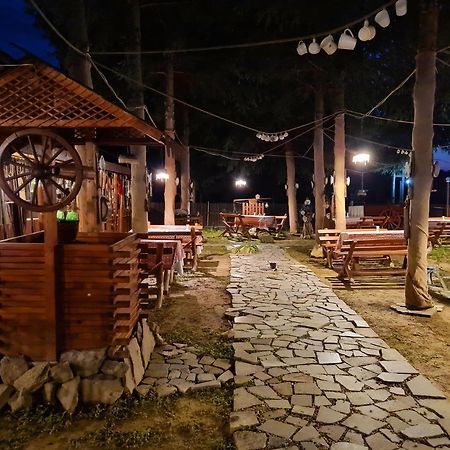 La Padure Hotel Brebu ภายนอก รูปภาพ