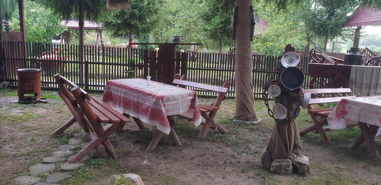 La Padure Hotel Brebu ภายนอก รูปภาพ