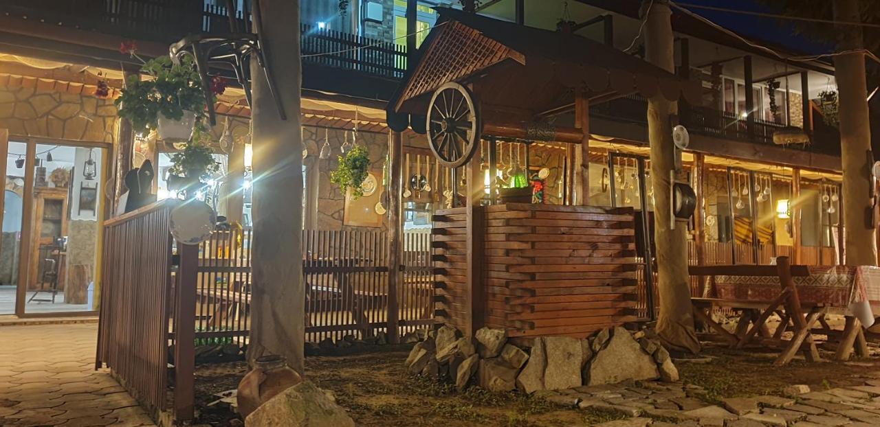 La Padure Hotel Brebu ภายนอก รูปภาพ