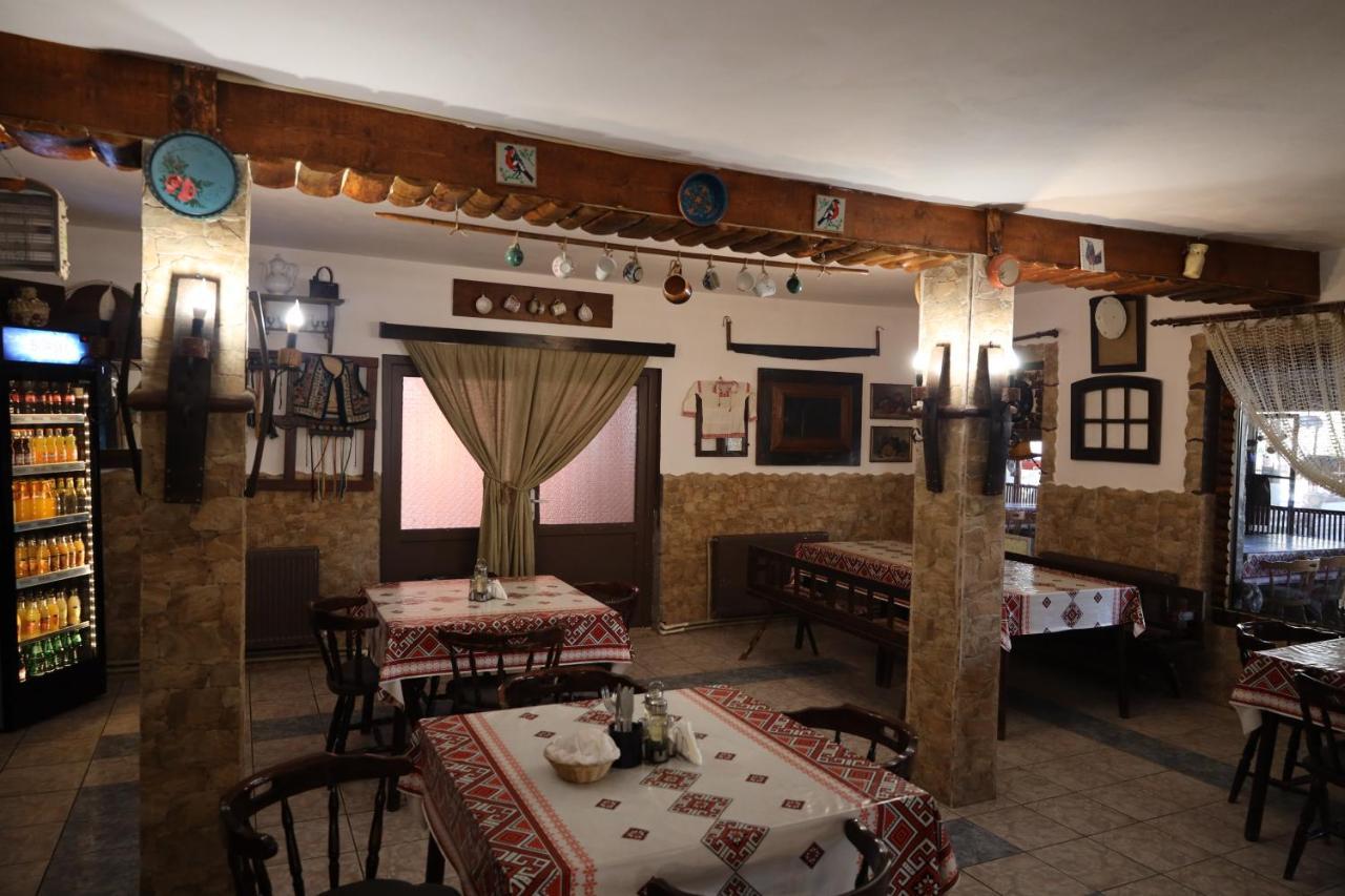 La Padure Hotel Brebu ภายนอก รูปภาพ
