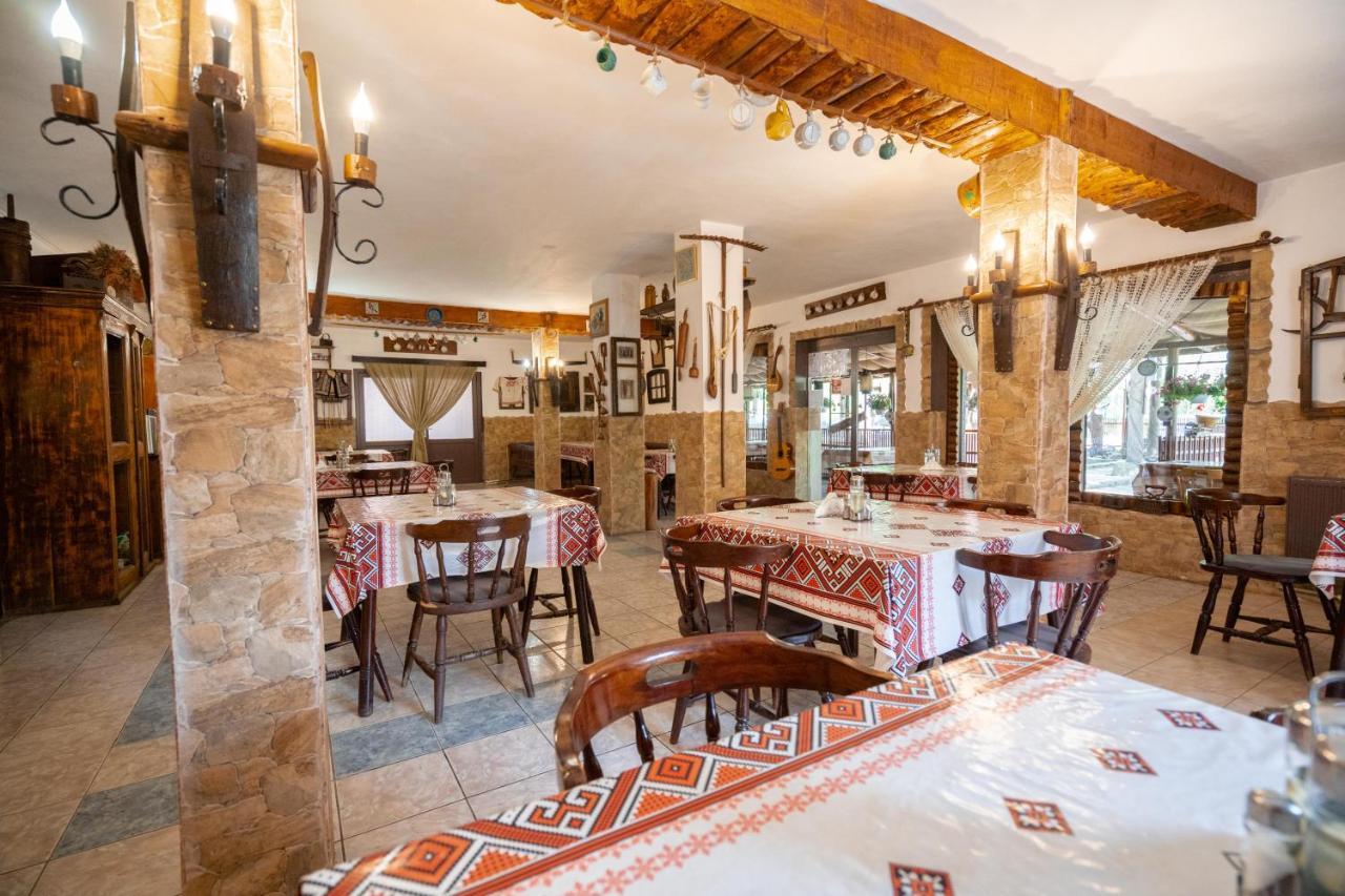 La Padure Hotel Brebu ภายนอก รูปภาพ