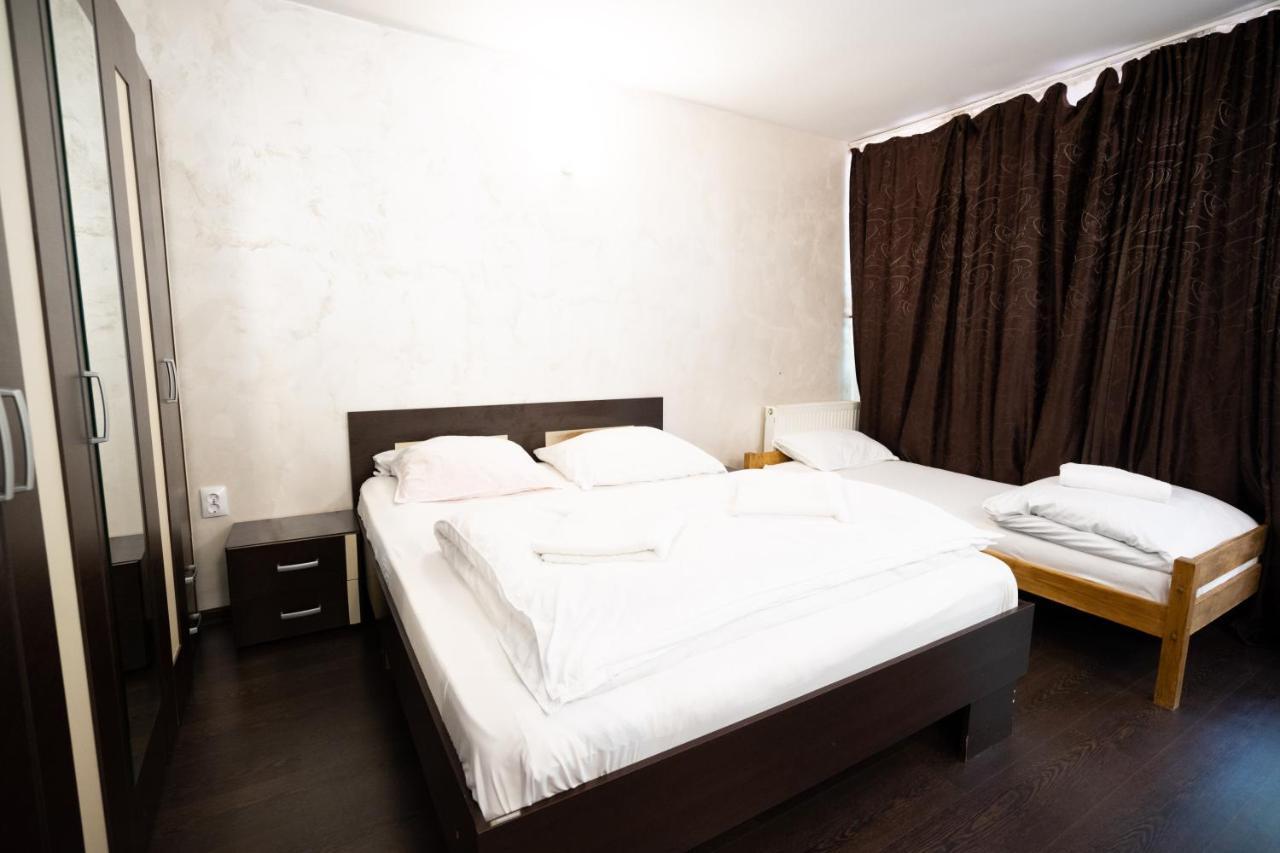 La Padure Hotel Brebu ภายนอก รูปภาพ